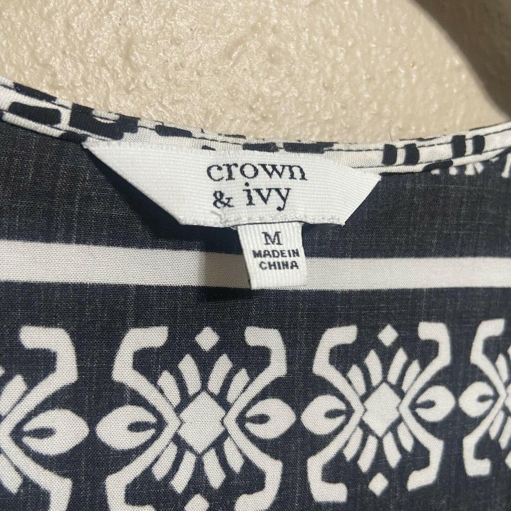💝Crown & Ivy Black/White Elephant Print Tunic, L/S, Medium - Picture 4 of 11